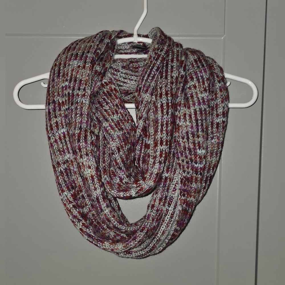 Knit Scarf Cowl Neck/ Figure 8